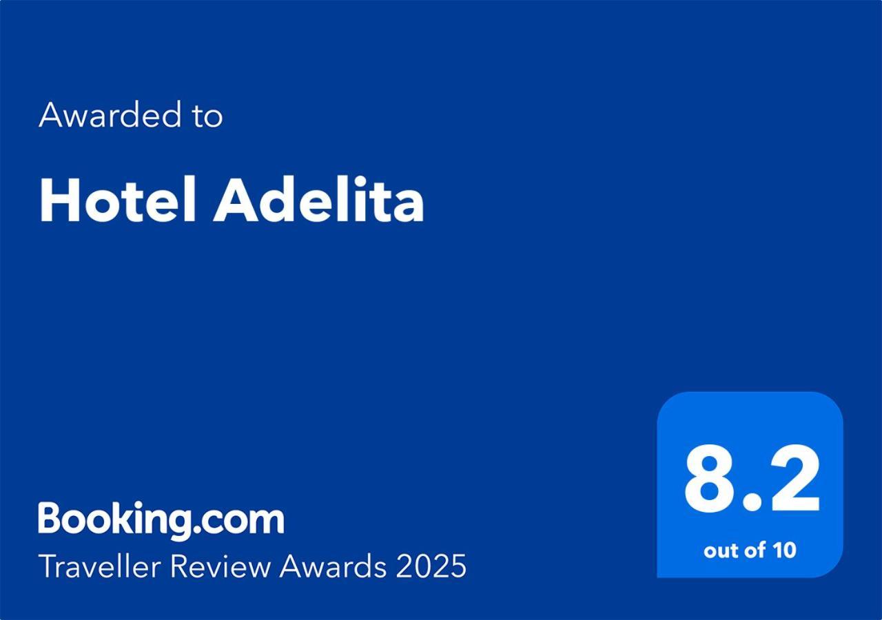 Hotel Adelita Zihuatanejo Exterior photo